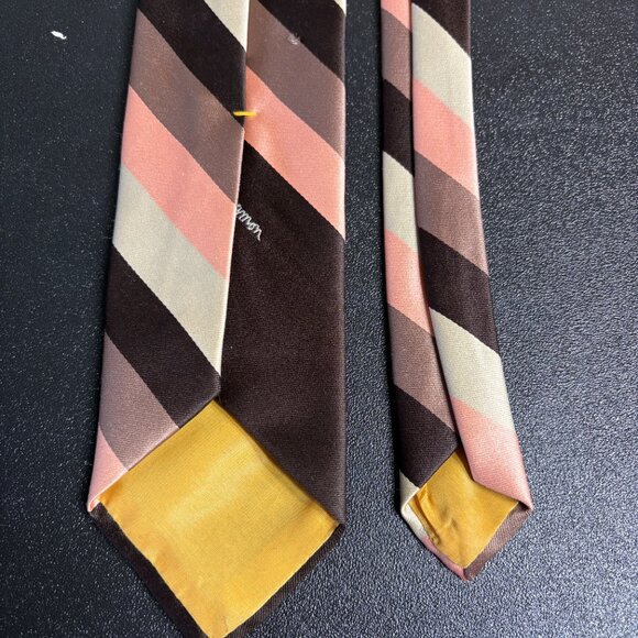 Men's Vintage by Damon Necktie - Picture 3 of 4
